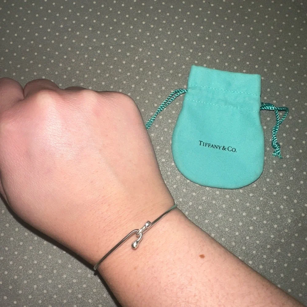 Tiffany & Co. Hook Bangle 925 Bracelet - Picture 6 of 13